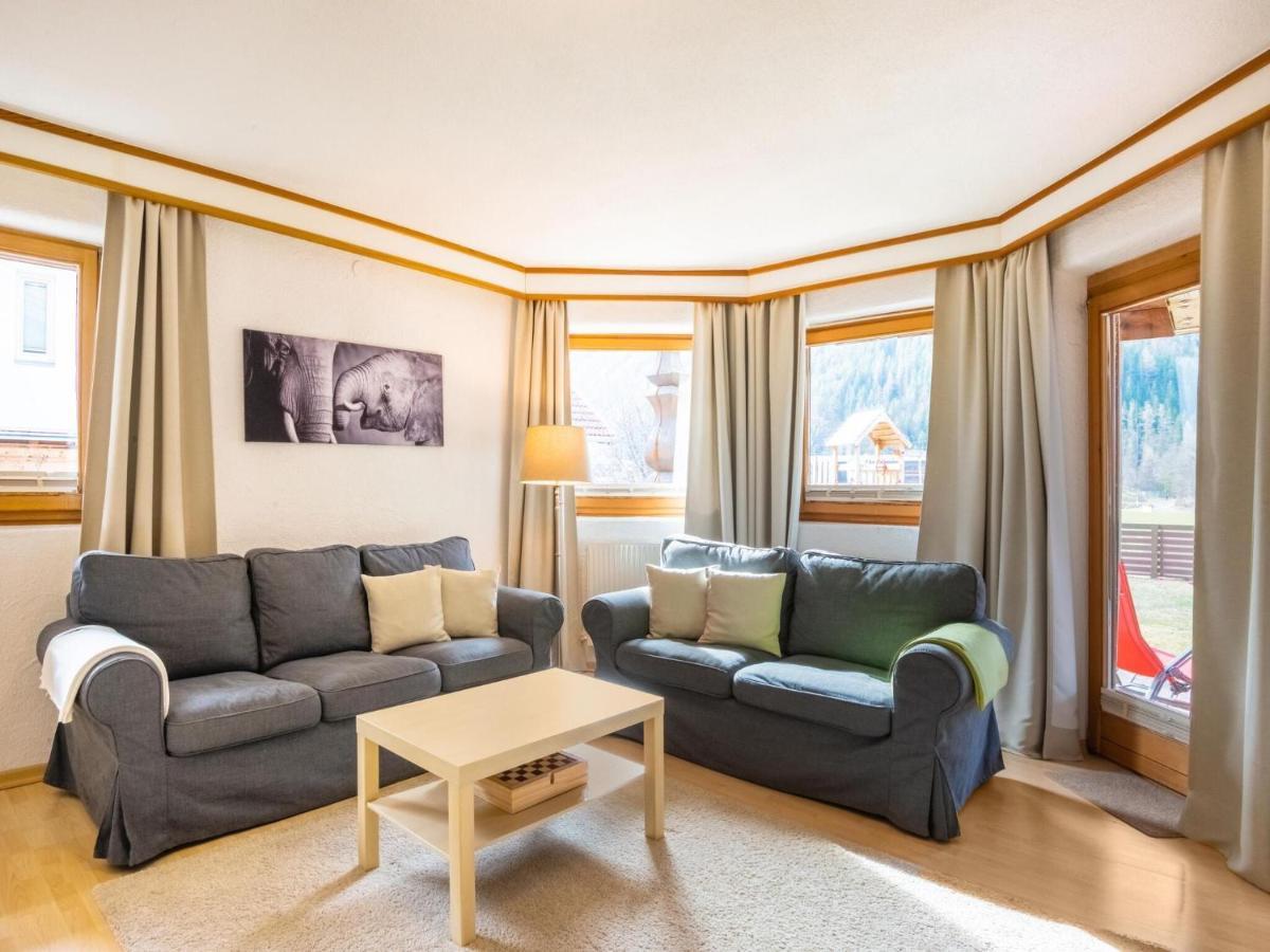 Beautiful Apartment In L Ngenfeld With Terrace Ленгенфельд Екстер'єр фото